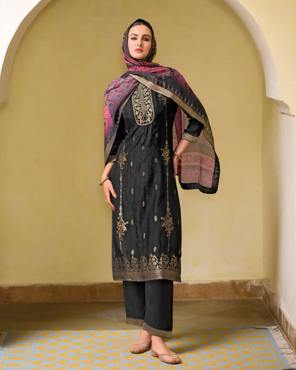 Dhiyona VV Gunjika Viscose Self Jacquard Women Kurta and Trouser Duppata Set