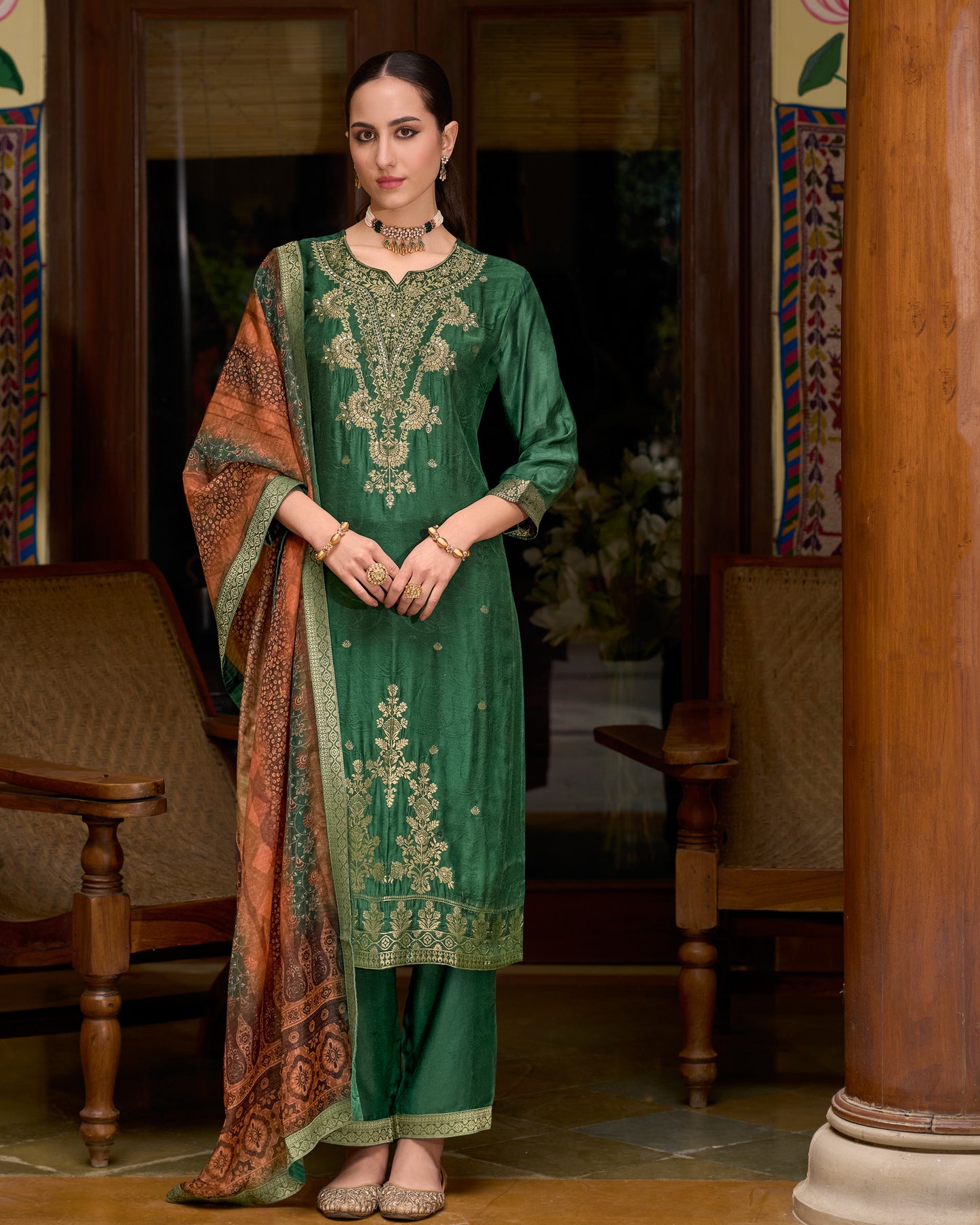 Dhiyona VV Saubhagya Viscose Self Jacquard Women Kurta and Trouser Duppata Set