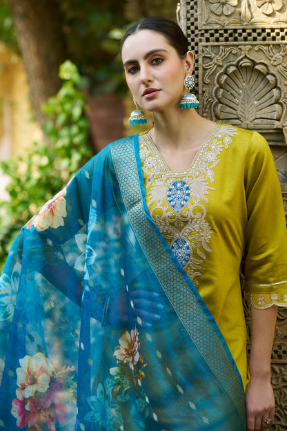 Dhiyona VV Shanti Women Kurta and Pant Viscose Rayon Fabric