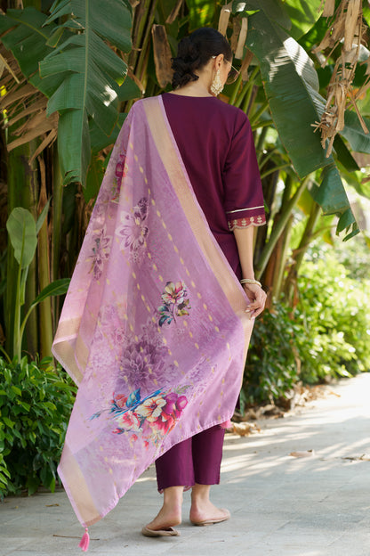 Dhiyona VV Aarambh Women Kurta and Pant Viscose Rayon Fabric