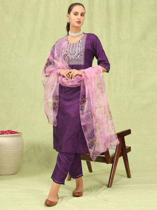 Dhiyona VV VredeVogel Women Kurta and Trousers Pant Set Silk Blend