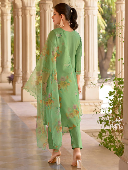 Dhiyona VV Niharika Women Kurta and Trousers Pant Set Silk Blend