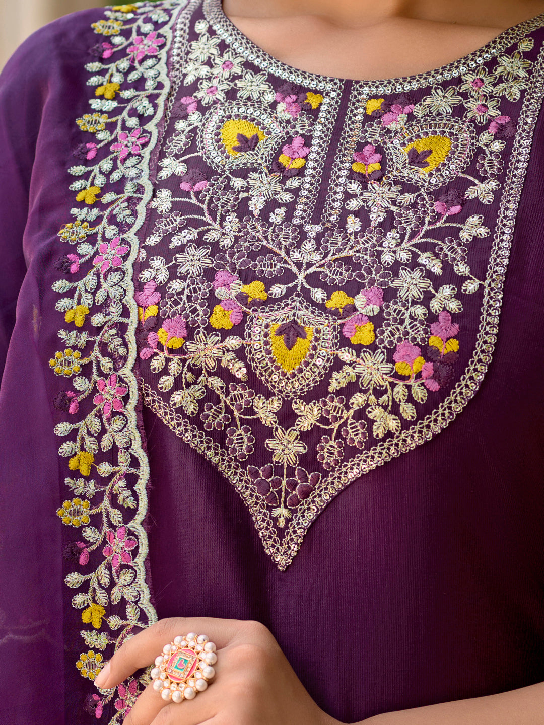 Dhiyona VV Usha Viscose Rayon Kurta and Pant