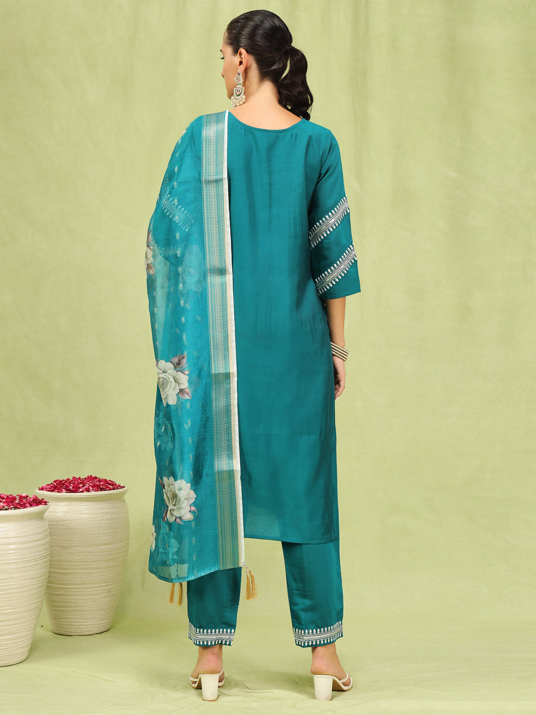 Dhiyona VV Aathmika Womens Viscose Roman Silk Embroidery Straight Kurta Pant with Dupatta Set