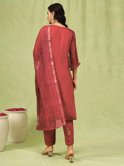 Dhiyona VV Aishwarya Womens Viscose Roman Silk Embroidery Straight Kurta Pant with Dupatta Set