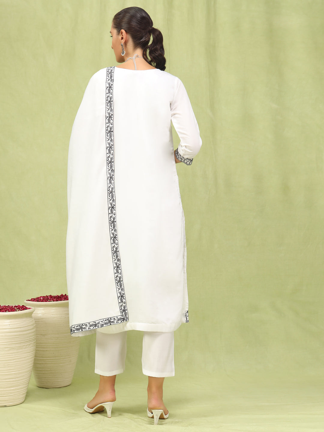 Dhiyona VV Hansika Womens Viscose Roman Silk Embroidery Straight Kurta Pant with Dupatta Set