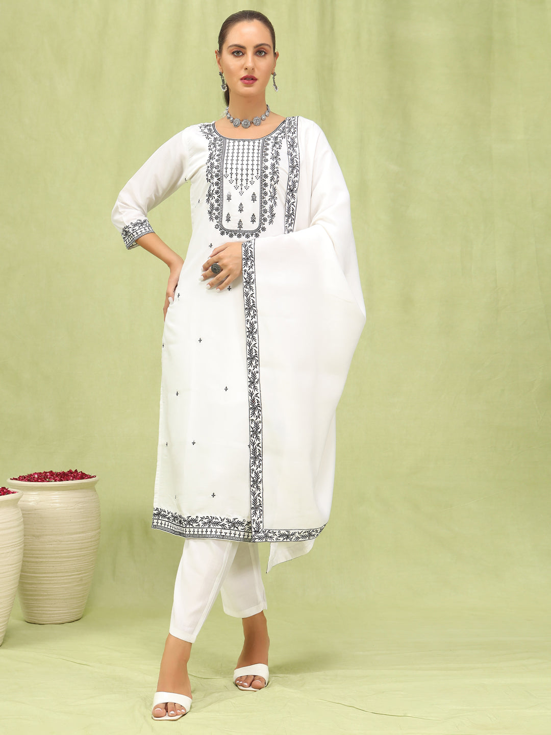 Dhiyona VV Hansika Womens Viscose Roman Silk Embroidery Straight Kurta Pant with Dupatta Set