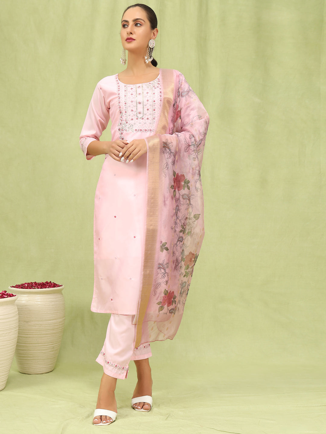 Dhiyona VV KesarSaga Pink Women Silk Blend Kurta and Trousers Pant Set