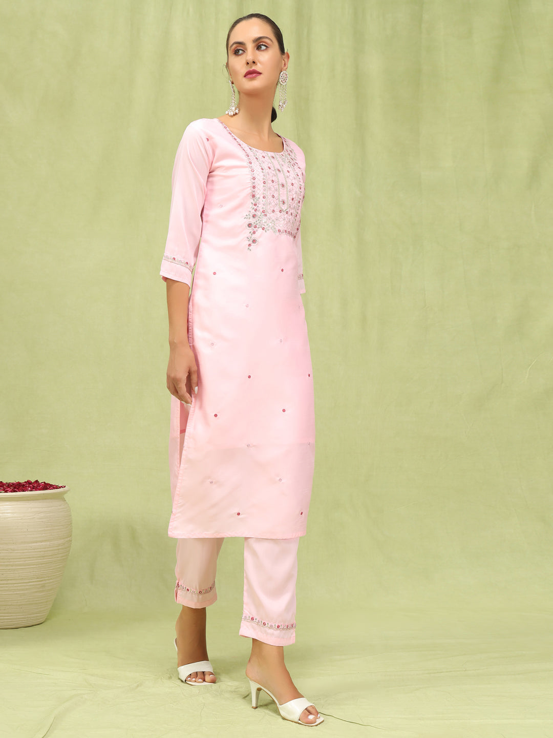 Dhiyona VV KesarSaga Pink Women Silk Blend Kurta and Trousers Pant Set