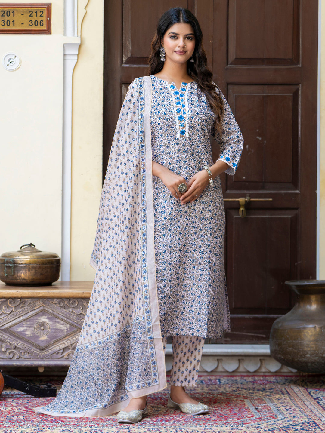 Dhiyona VV Women Cotton Blend Kurta Pant Dupatta Set