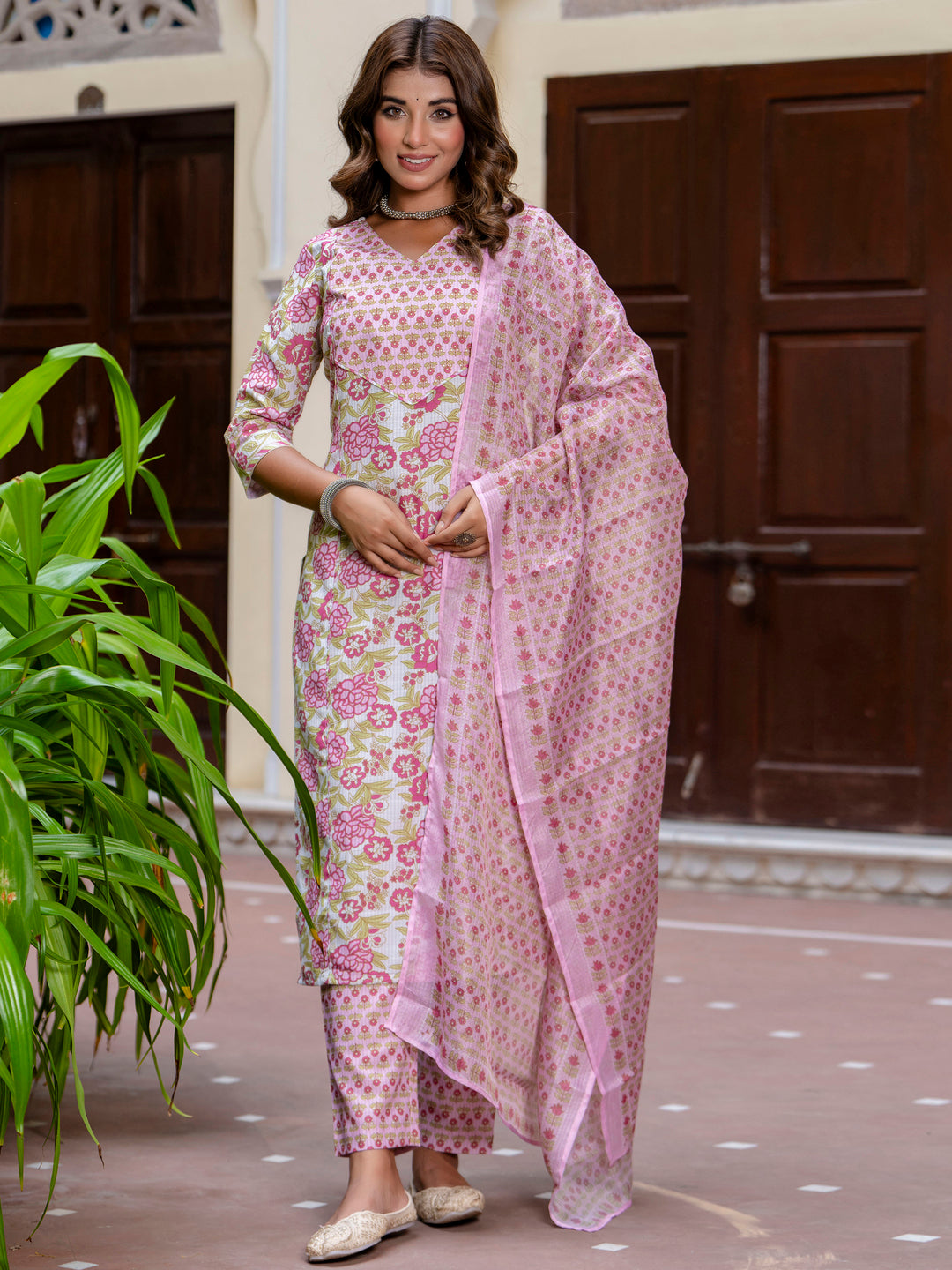 Dhiyona VV Women Cotton Blend Kurta Pant Dupatta Set