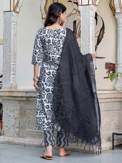 Dhiyona VV Women Cotton Blend Kurta Pant Dupatta Set