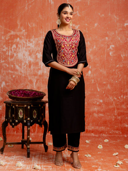 Dhiyona VV Embroidery Straight Black Kurta & Pant with Dupatta Set