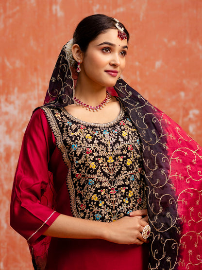 Dhiyona VV Embroidery Straight Maroon Kurta & Pant with Dupatta Set