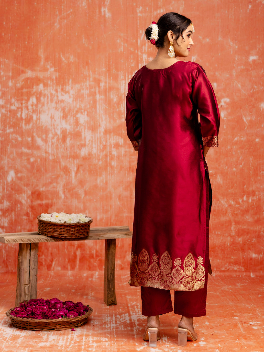 Dhiyona VV Gangotri Premium Kurta Set with Bottom and Dupatta Zari Work Comfortable Stylish