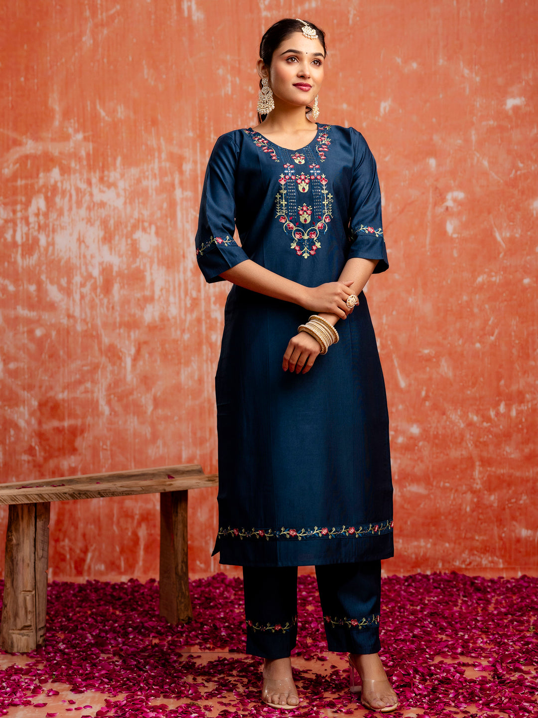 Dhiyona VV Embroidered Kurta Pant Set with Organza Dupatta Modern and Traditional Blend Ethnic Wear Set