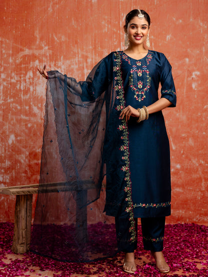 Dhiyona VV Embroidered Kurta Pant Set with Organza Dupatta Modern and Traditional Blend Ethnic Wear Set