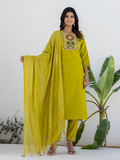 Dhiyona VV Emily Women Kurta and Trousers Pant Sets Cotton Blend