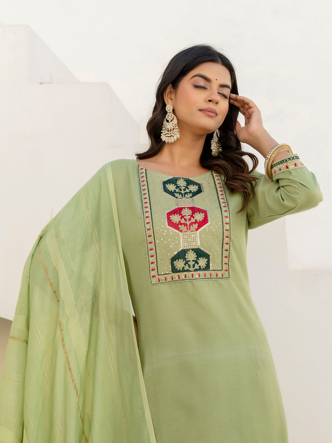 Dhiyona VV Hazel Women Kurta and Trousers Pant Sets Cotton Blend
