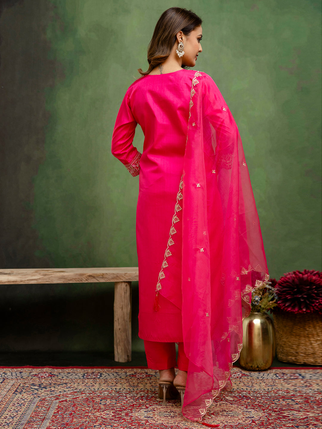 Dhiyona VV Tulsi Pink Women Kurta Sets With Dupatta Straight Suits