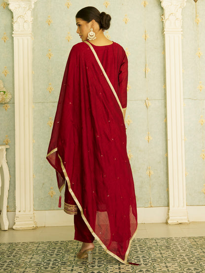 Dhiyona VV Tanu Maroon Silk Blend Embroidered Anarkali Set