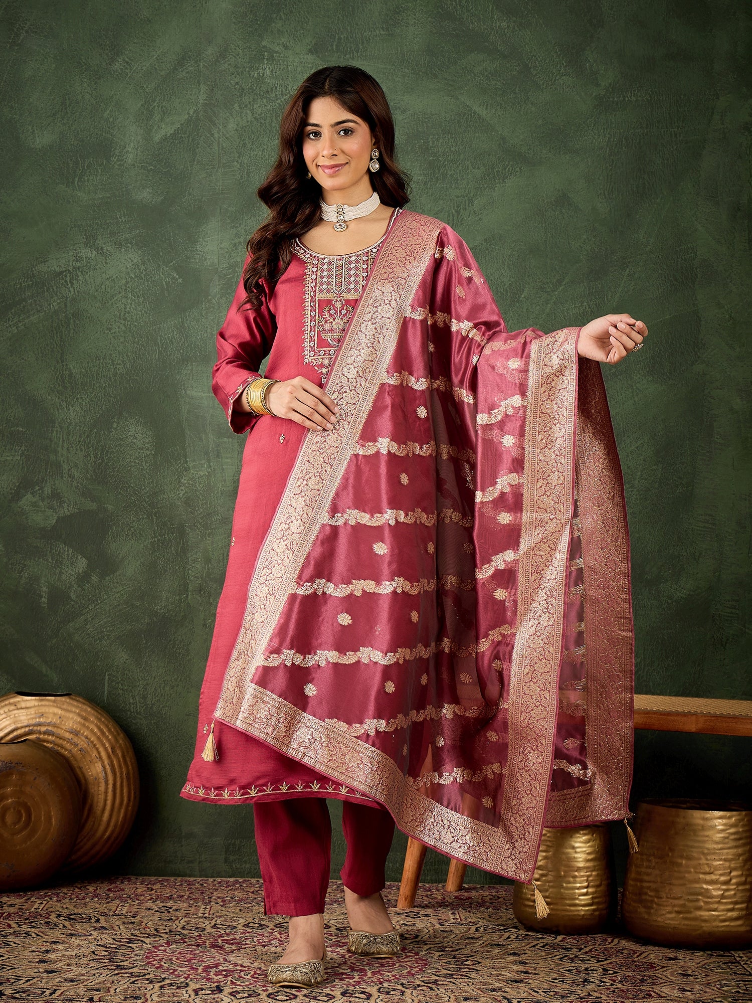 Dhiyona VV Neria Women Ethnic Motifs Embroidered Kurta with Trousers & Dupatta