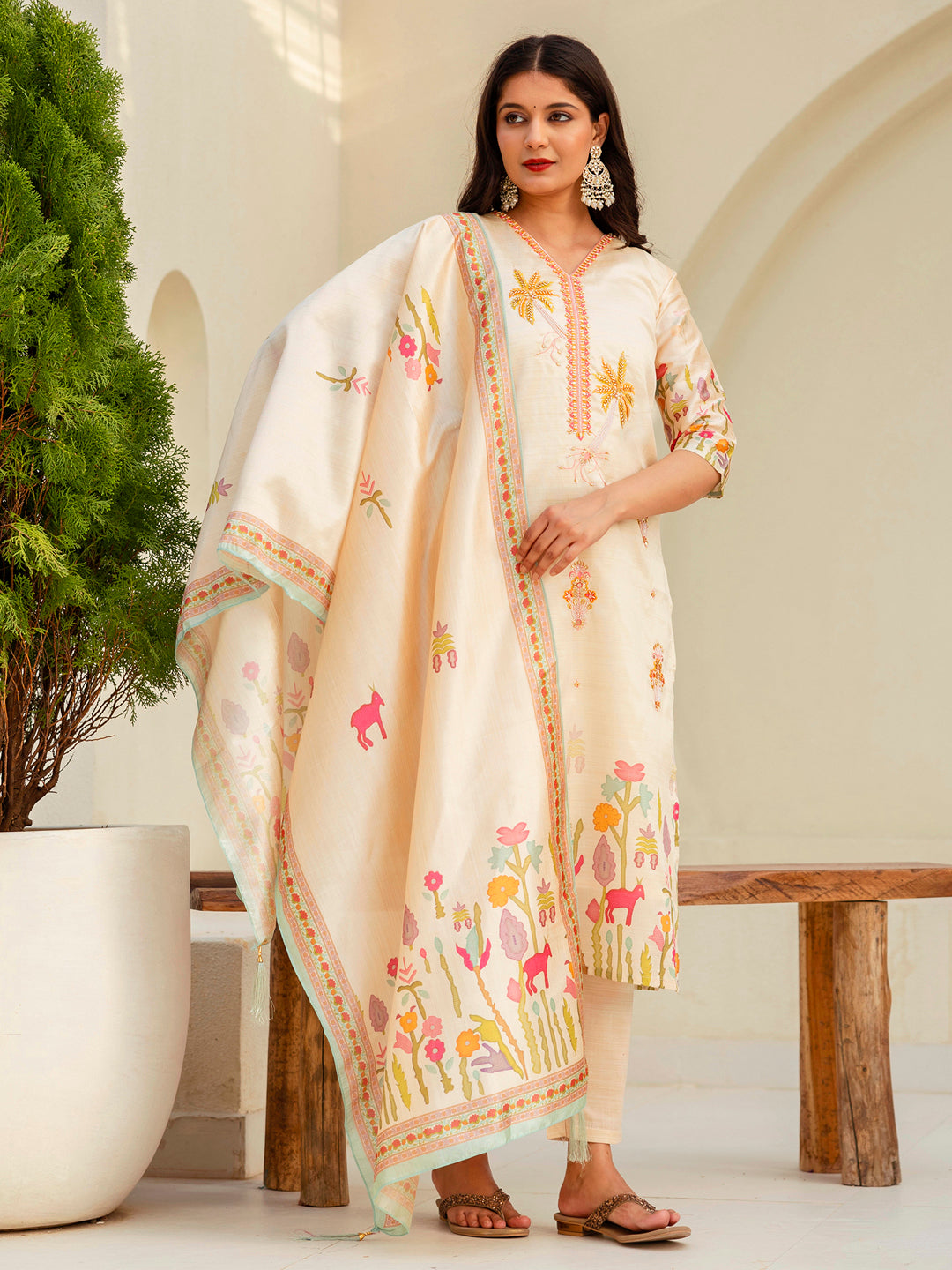 Dhiyona VV Charvi Cream Floral Print Silk Women Kurta Sets With Printed Dupatta Suits