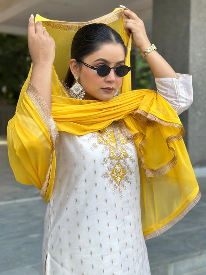 Dhiyona VV Aabha White Women Kurta and Pant Dupatta Sets Chanderi Silk Fabrics with Embroidery