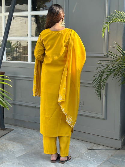 Dhiyona VV Twinkal Yellow Kurta and Pant Dupatta Sets Silk Blend Fabrics with Embroidery
