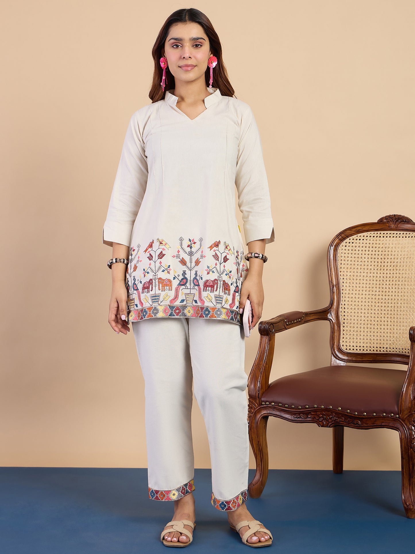 Dhiyona VV Off-white Women's Designer Kurta Pant Set Premium Pattern