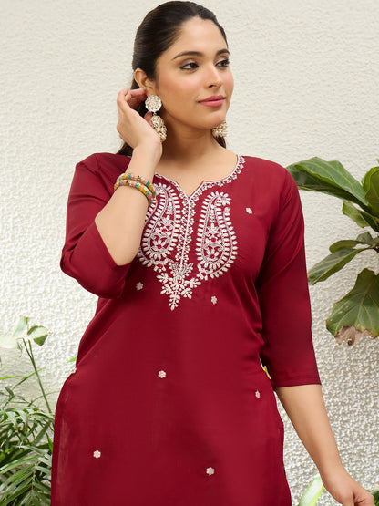 Dhiyona VV Cherry Red Women Embroidered Silk Blend Straight Kurta