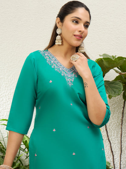 Dhiyona VV Rama Women Embroidered Silk Blend Straight Kurta