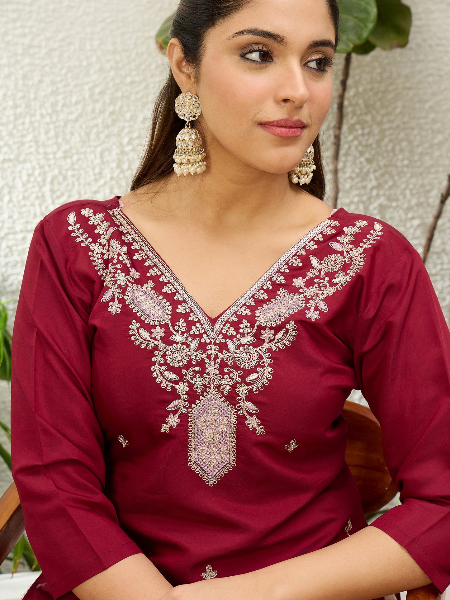 Dhiyona VV Cherry-red Women Embroidered Silk Blend Straight Kurta