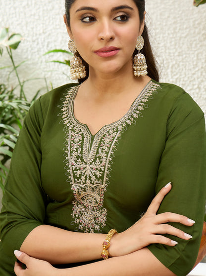 Dhiyona VV Mehndi Women Embroidered Silk Blend Straight Kurta