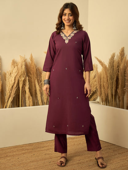 Dhiyona VV Wine Womens Traditional Kurta Pant Set with Dupatta