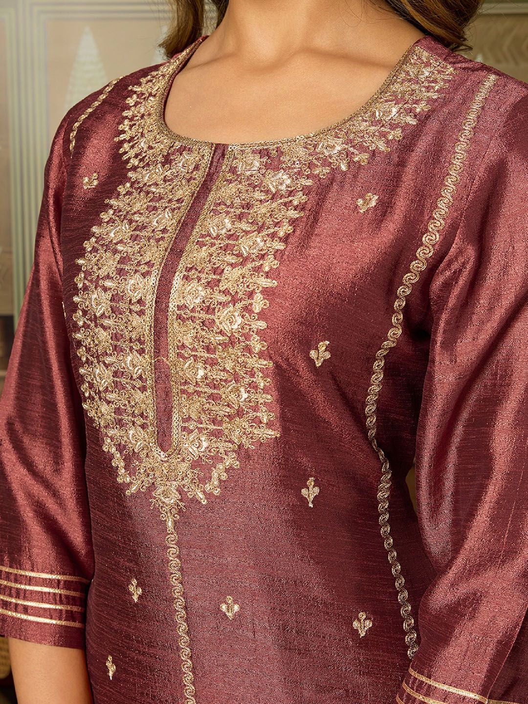 Dhiyona HOP Women Ethnic Motifs Embroidered Kurti with Sharara & Dupatta