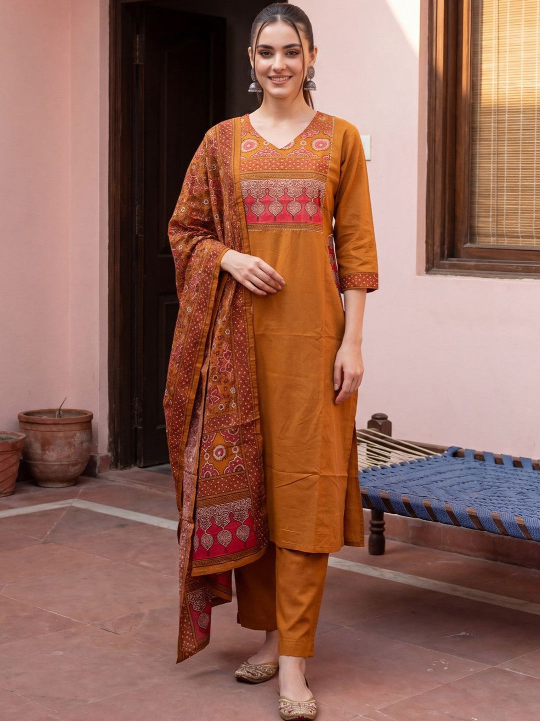 Women Ethnic Motifs Printed Regular Pure Cotton Kurta with Trousers & With Dupatta