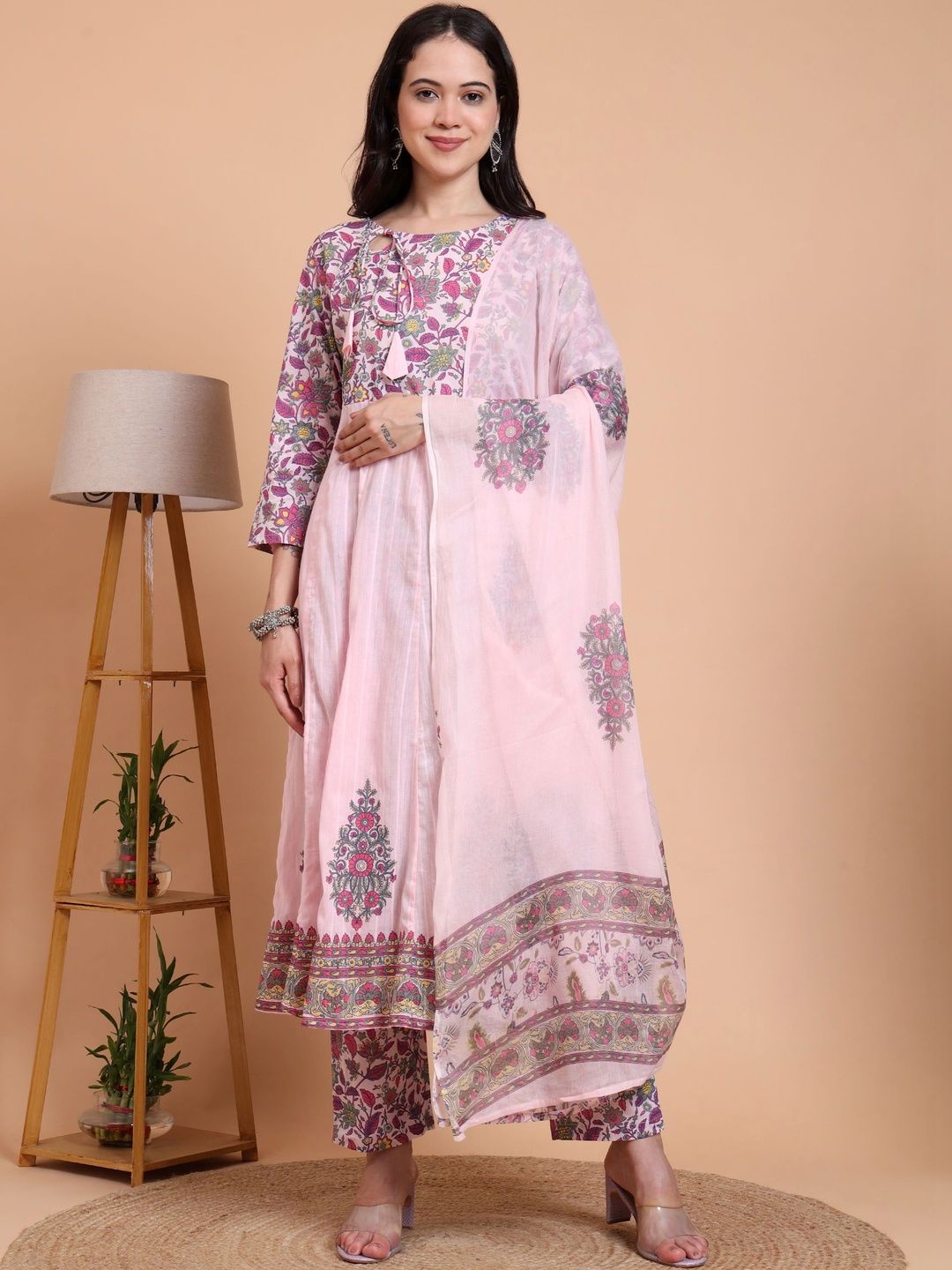 Dhiyona KL Women Floral Printed Regular Pure Cotton Kurta with Trousers & With Dupatta