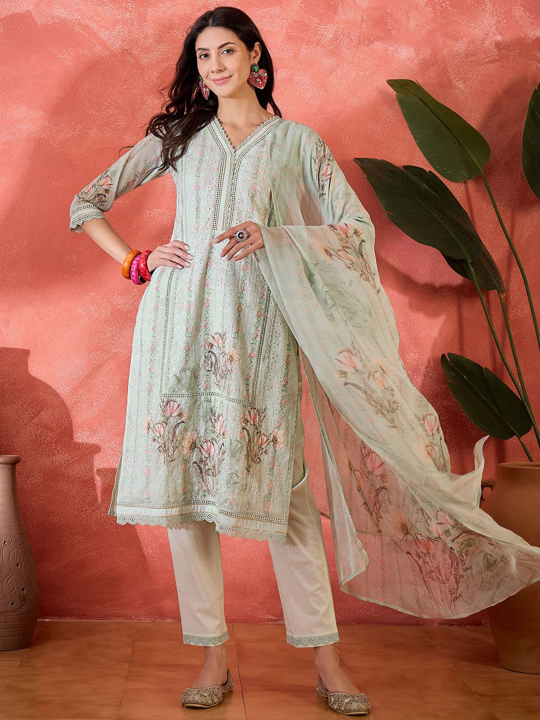 Floral Embroidered V Neck Chikenkari Pure Cotton Kurta With Trousers And Dupatta