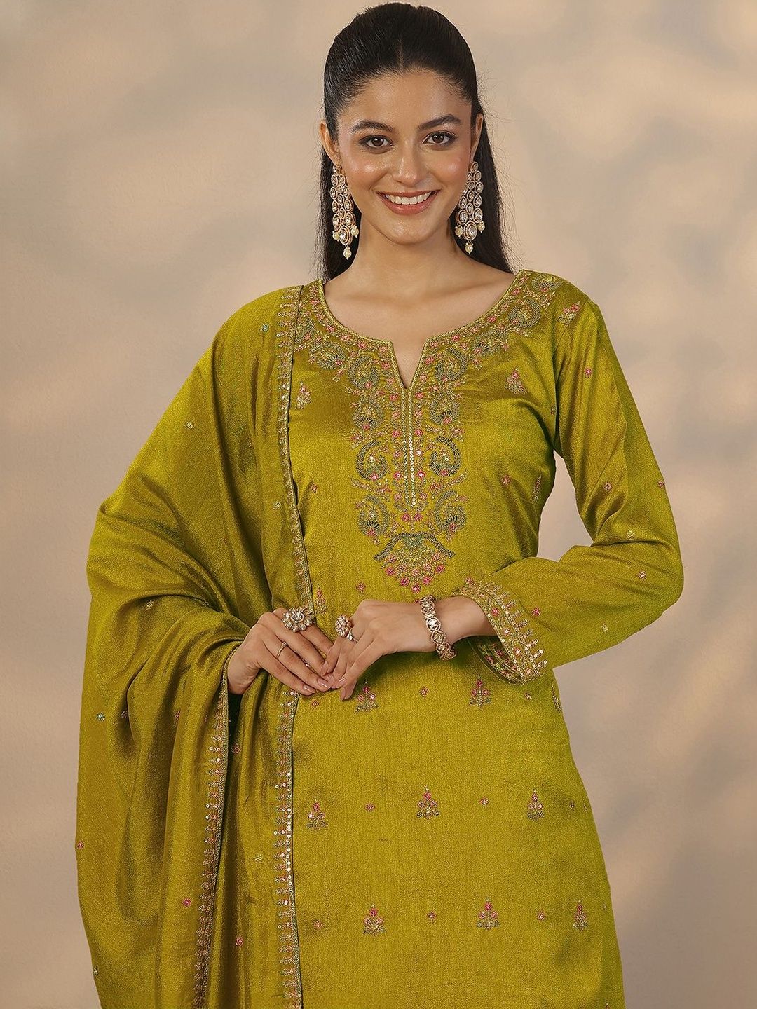 Dhiyona LL Women Ethnic Motifs Embroidered Regular Thread Work Kurta with Sharara & With Dupatta