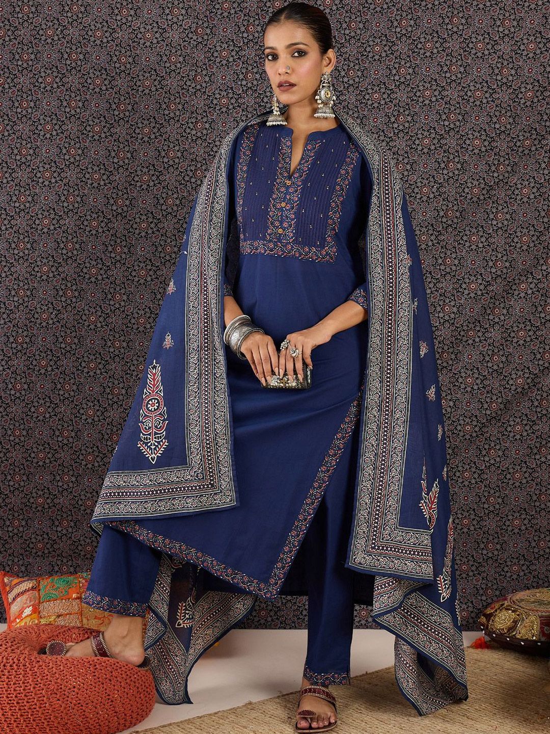 Embroidered Notch Neck Thread Work Pure Cotton Kurta With Trousers & Dupatta