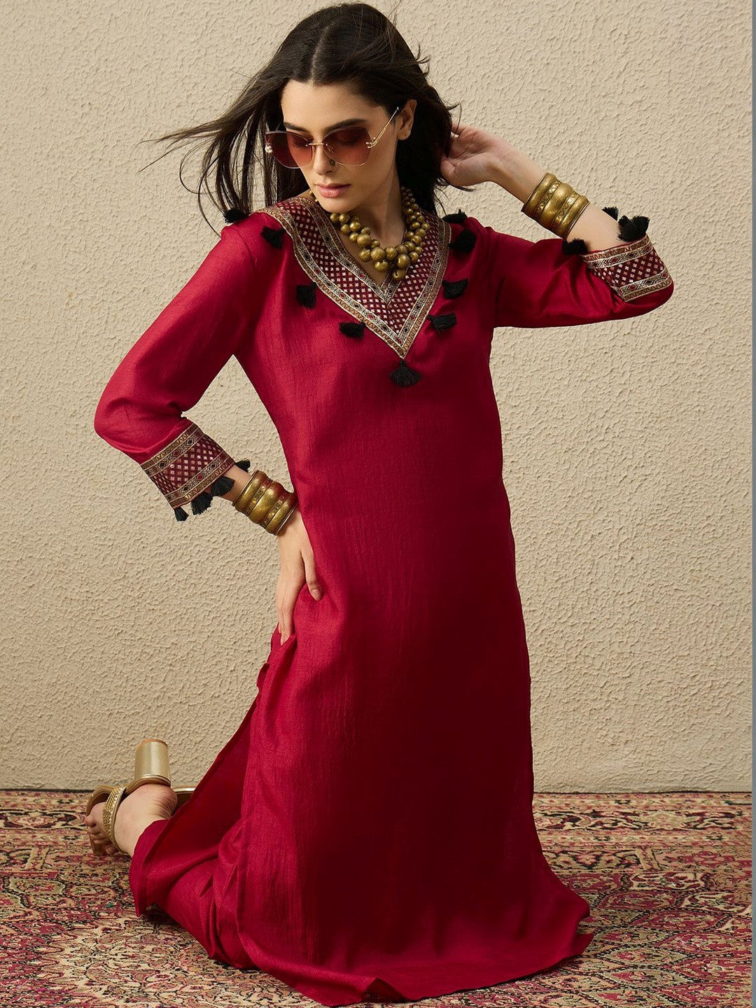 Women Regular Kurta with Trousers