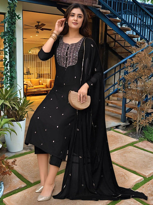 Dhiyona KL Women Ethnic Motifs Embroidered Regular Kurta with Trousers & With Dupatta