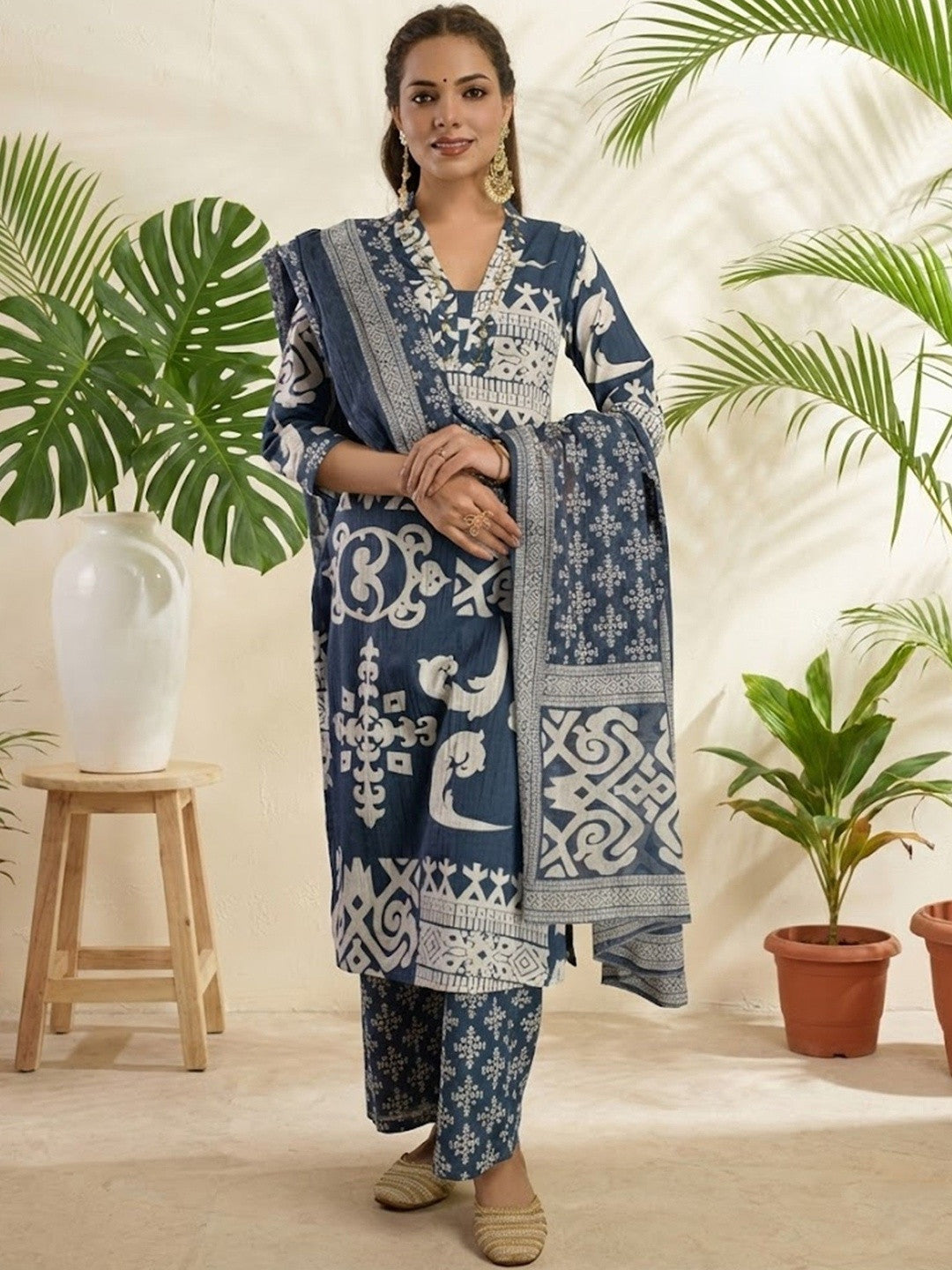Printed Pure Cotton V-Neck Kurta & Trousers With Dupatta