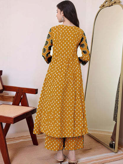 Dhiyona KL Ethnic Motifs Printed Anarkali Kurta With Trouser & With Dupatta