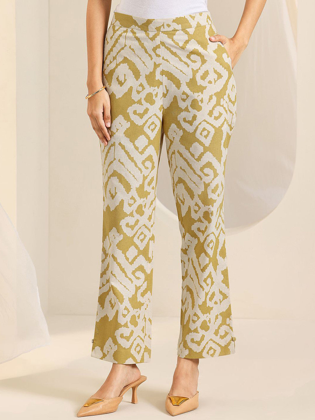 Abstract Printed V Neck Straight Kurta With Trousers