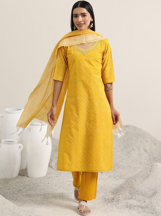 Women Ethnic Motifs Printed Regular Kurta with Trousers & Dupatta