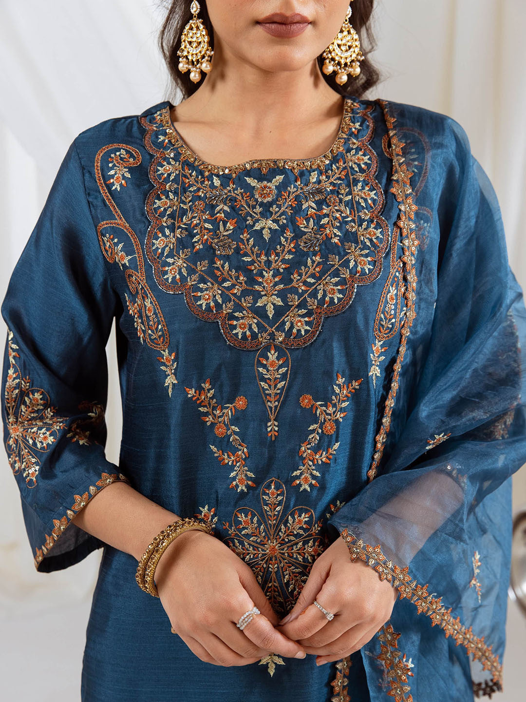 Floral Embroidered Thread Work Round Neck Kurta With Trousers & Dupatta