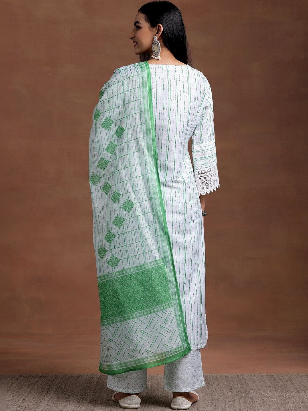 Women Ethnic Motifs Printed Regular Kurta with Trousers & With Dupatta