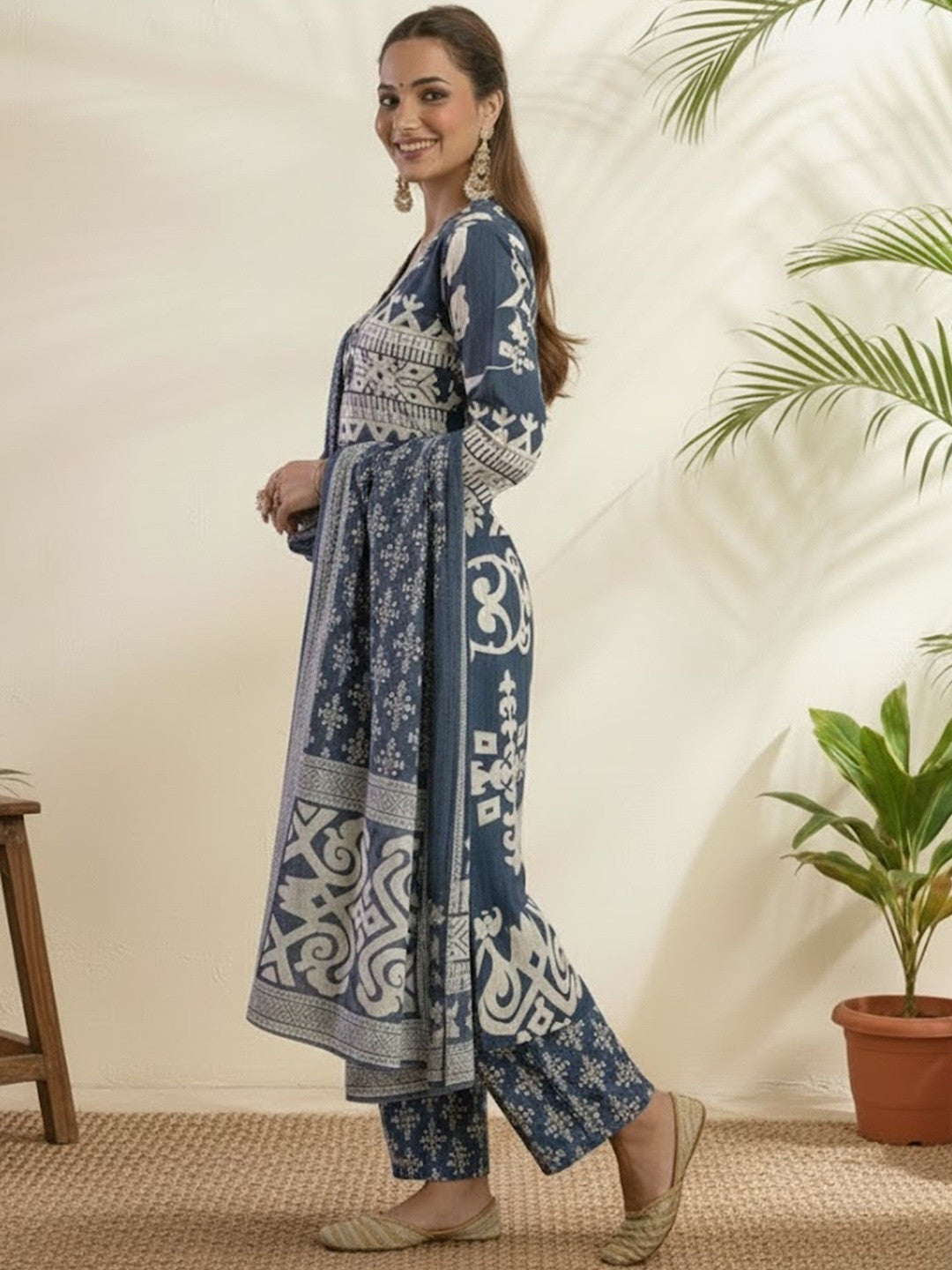 Printed Pure Cotton V-Neck Kurta & Trousers With Dupatta